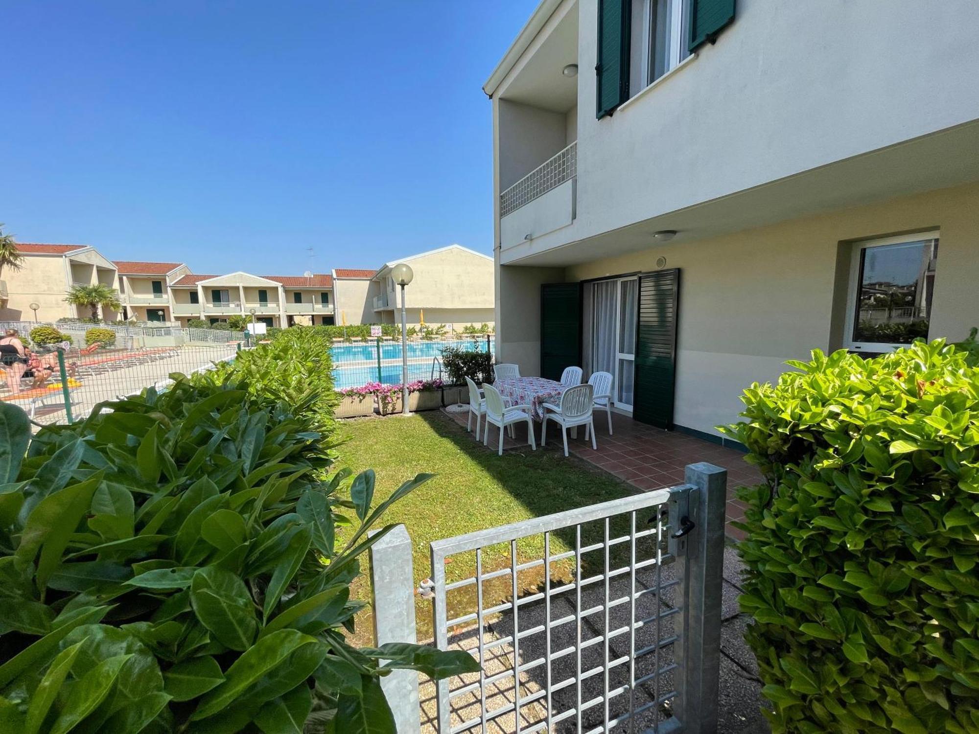 Villaggio Luna Swimmingpool- Agenzia Cocal Caorle Ngoại thất bức ảnh
