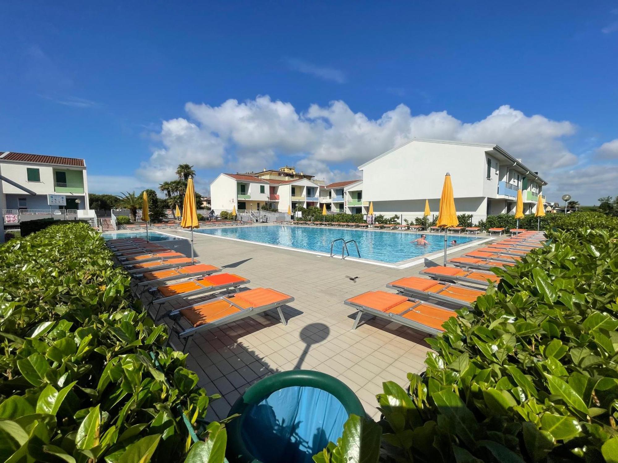 Villaggio Luna Swimmingpool- Agenzia Cocal Caorle Ngoại thất bức ảnh